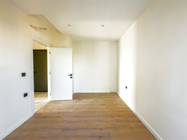 Modern 1+1 Apartment in the New Premium— 11th Floor with Views & Full Facilities