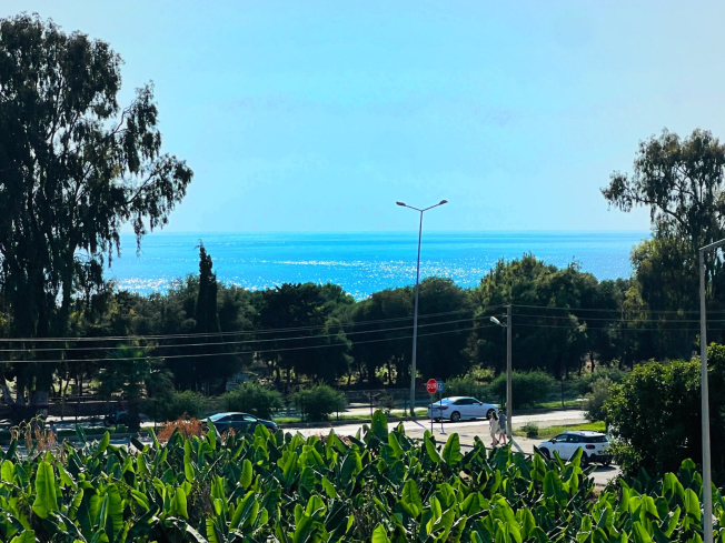 Sea-view 1+1 apartment in Kargicak — 100 m to the beach, furnished, rental-ready