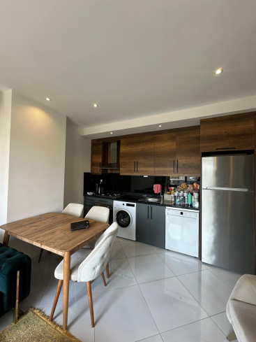 Fully Furnished 1+1 Apartment Near the Sea with Hotel-Style Facilities in Mahmutlar