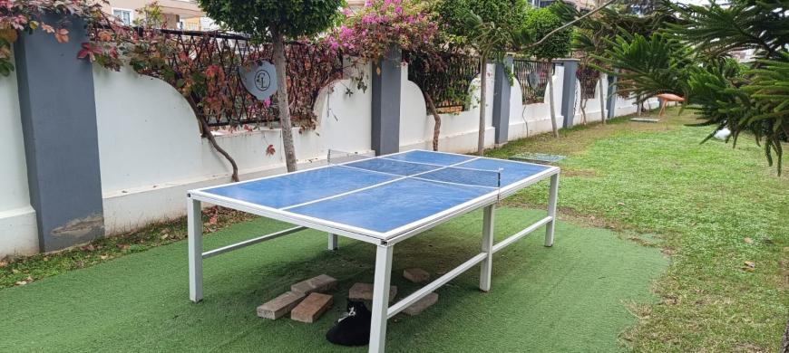 Fully Furnished 1+1 Apartment Near the Sea with Hotel-Style Facilities in Mahmutlar