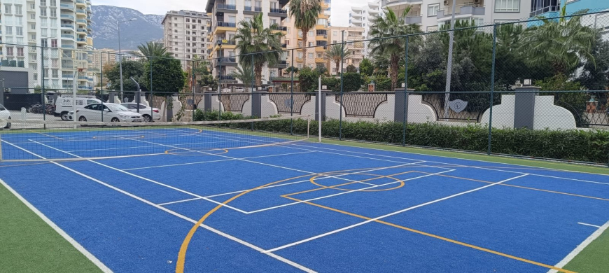 Fully Furnished 1+1 Apartment Near the Sea with Hotel-Style Facilities in Mahmutlar