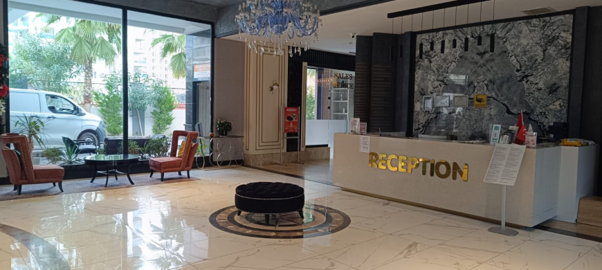 Fully Furnished 1+1 Apartment Near the Sea with Hotel-Style Facilities in Mahmutlar