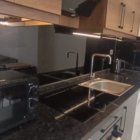 Fully Furnished 1+1 Apartment Near the Sea with Hotel-Style Facilities in Mahmutlar