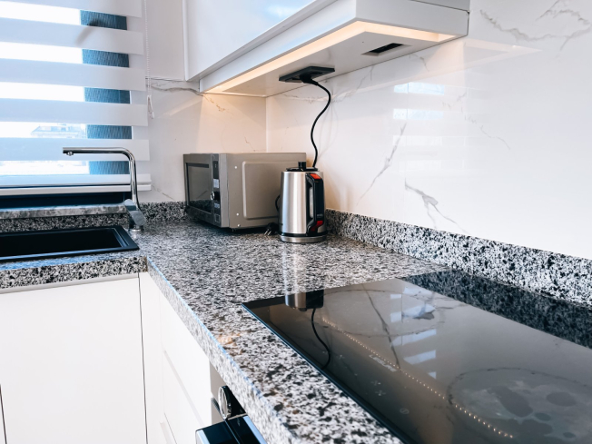 Modern Furnished 1+1 Apartment Near the Sea in Kargicak — Perfect for Living & Rental Income