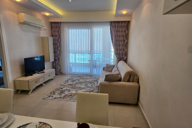 1+1 Apartment Near the Sea in Kargicak with Short-Term Rental Permit