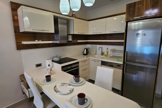 1+1 Apartment Near the Sea in Kargicak with Short-Term Rental Permit