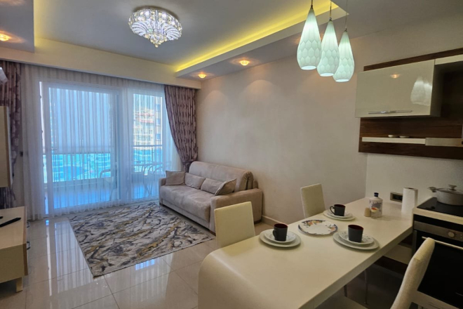 1+1 Apartment Near the Sea in Kargicak with Short-Term Rental Permit