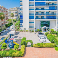 1+1 Apartment Near the Sea in Kargicak with Short-Term Rental Permit