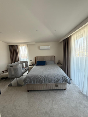 Spacious 2+1 Furnished Apartment with Pool in the Center of Alanya