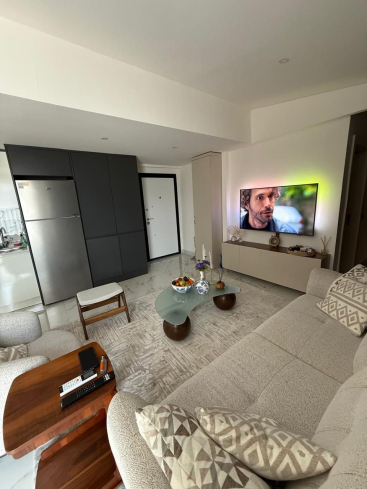 Spacious 2+1 Furnished Apartment with Pool in the Center of Alanya