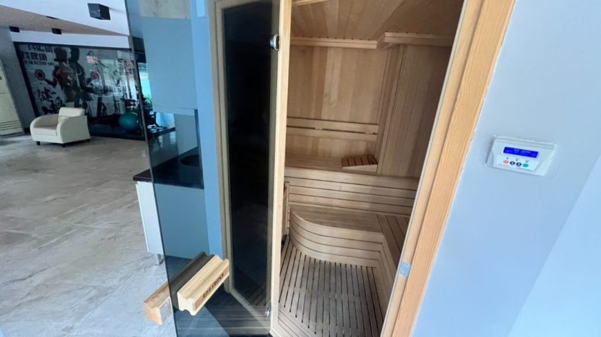 Spacious 2+1 Furnished Apartment with Pool in the Center of Alanya