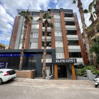 Spacious 2+1 Furnished Apartment with Pool in the Center of Alanya