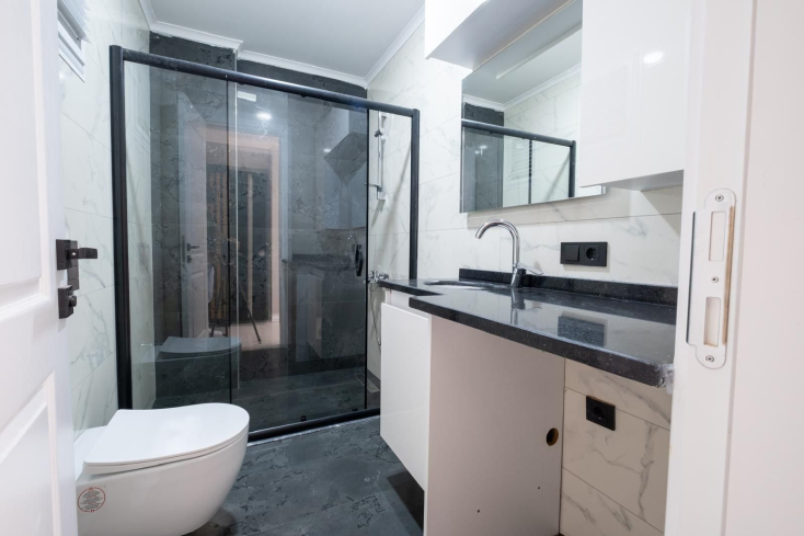 Brand-new 1+1 near the sea with a major discount — urgent sale