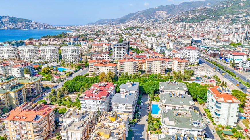 Spacious 2+1 Apartment in Oba — 150 m² Near the Sea, Ideal for Residence Permit