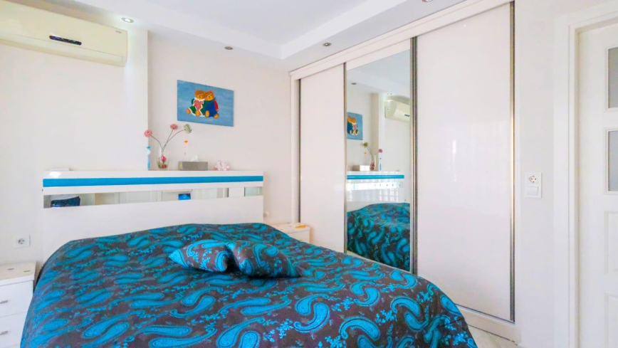 Spacious 2+1 Apartment in Oba — 150 m² Near the Sea, Ideal for Residence Permit