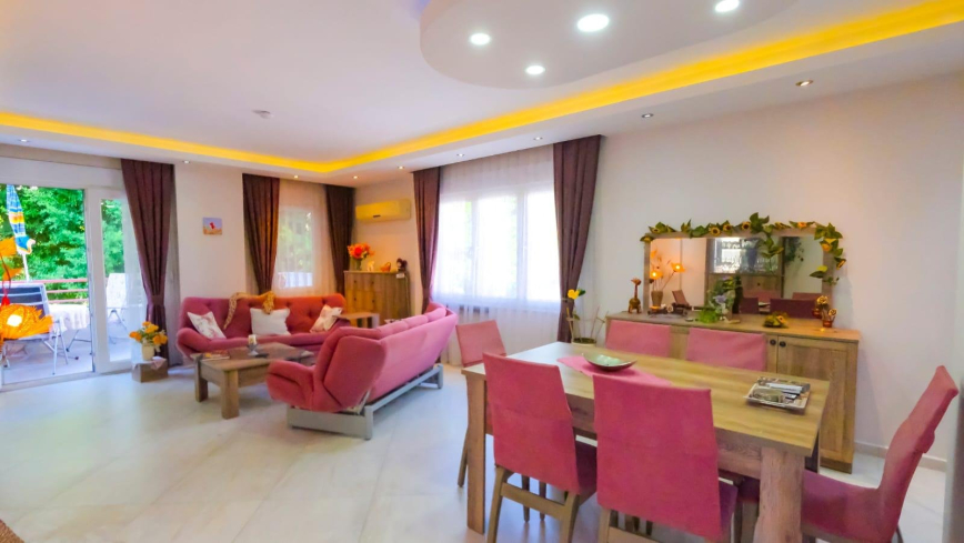 Spacious 2+1 Apartment in Oba — 150 m² Near the Sea, Ideal for Residence Permit