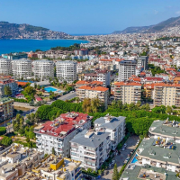 Spacious 2+1 Apartment in Oba — 150 m² Near the Sea, Ideal for Residence Permit