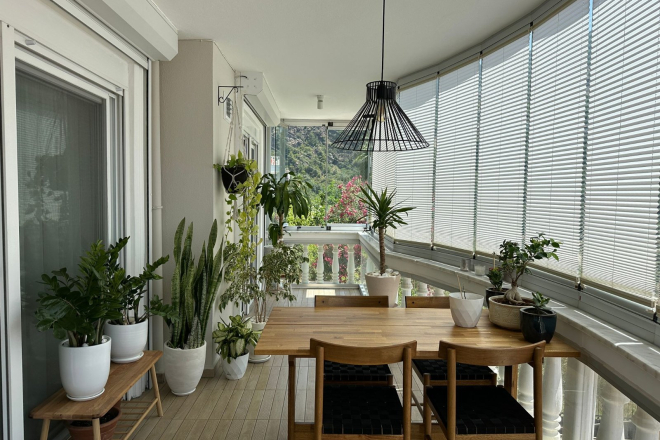 Spacious 3+1 villa with panoramic sea and castle views in Tepe