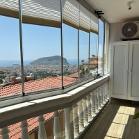 Spacious 3+1 villa with panoramic sea and castle views in Tepe