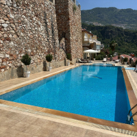 Spacious 3+1 villa with panoramic sea and castle views in Tepe