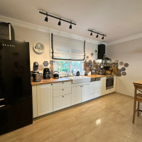 Spacious 3+1 villa with panoramic sea and castle views in Tepe