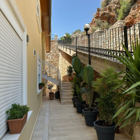 Spacious 3+1 villa with panoramic sea and castle views in Tepe