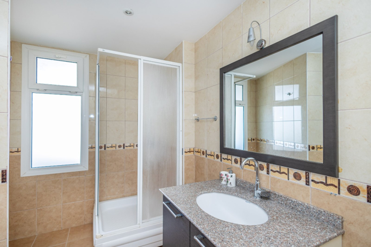 2+1 Apartment in Tosmur — 300 m to the Sea