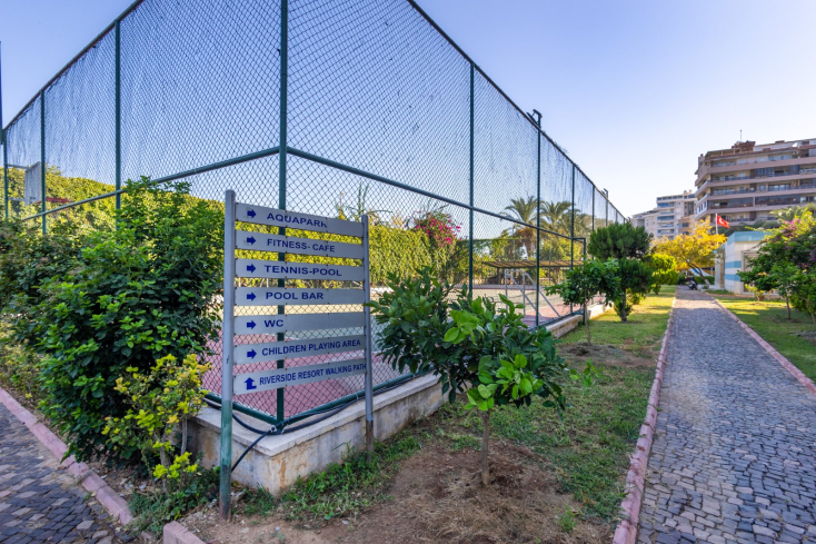 2+1 Apartment in Tosmur — 300 m to the Sea