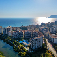 2+1 Apartment in Tosmur — 300 m to the Sea