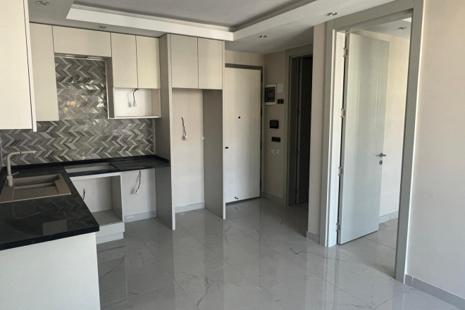 Modern 1+1 Apartment Near the Sea in Mahmutlar — Ideal for Living or Rental