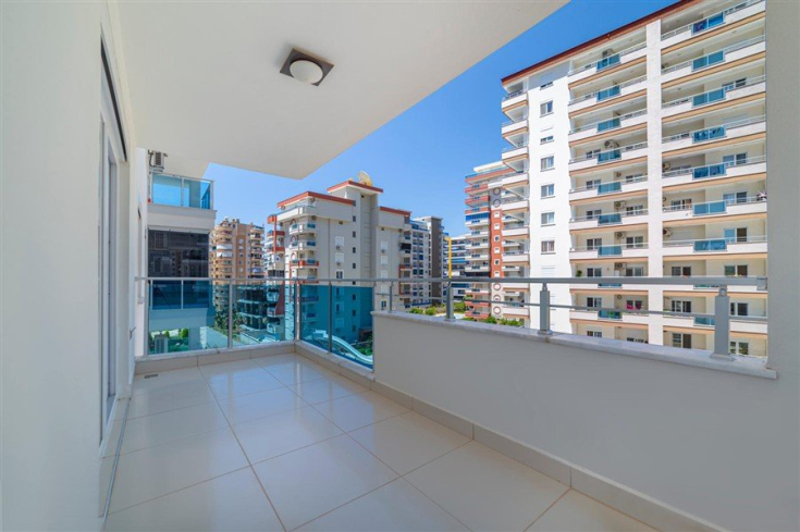 1+1 Apartment in Mahmutlar, Alanya — 500 m from the Sea