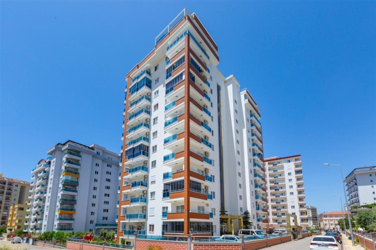 1+1 Apartment in Mahmutlar, Alanya — 500 m from the Sea