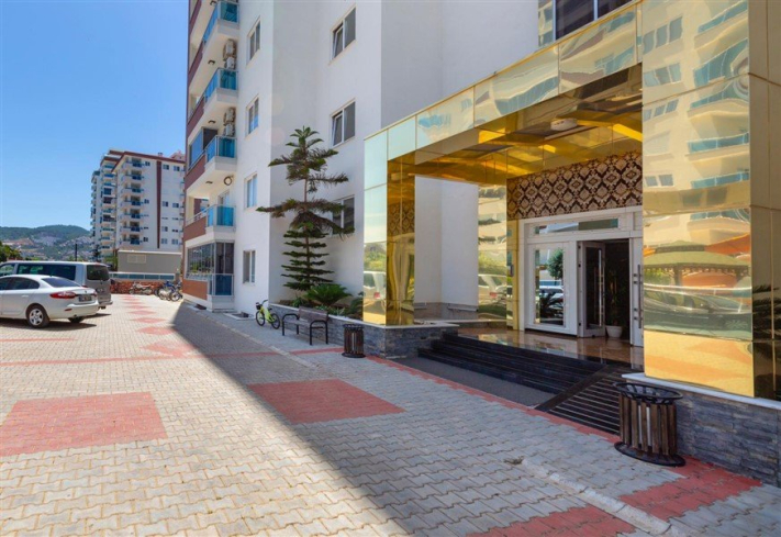 1+1 Apartment in Mahmutlar, Alanya — 500 m from the Sea