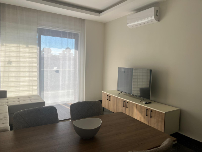 Modern 1+1 Apartment in Mahmutlar with Resort-Style Facilities, 500 m from the Sea