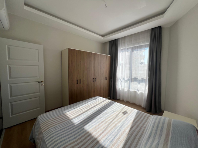Modern 1+1 Apartment in Mahmutlar with Resort-Style Facilities, 500 m from the Sea