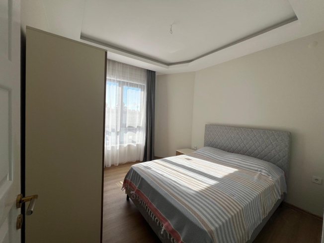 Modern 1+1 Apartment in Mahmutlar with Resort-Style Facilities, 500 m from the Sea