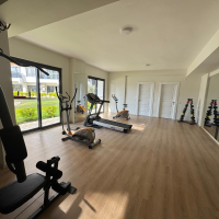 Modern 1+1 Apartment in Mahmutlar with Resort-Style Facilities, 500 m from the Sea