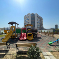 Modern 1+1 Apartment in Mahmutlar with Resort-Style Facilities, 500 m from the Sea