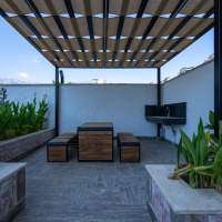 New 1+1 Apartment in Mahmutlar with Full On-Site Facilities, 600 m from the Sea