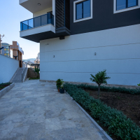 New 1+1 Apartment in Mahmutlar with Full On-Site Facilities, 600 m from the Sea