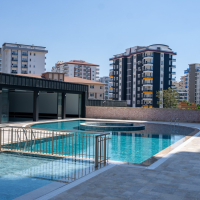 New 1+1 Apartment in Mahmutlar with Full On-Site Facilities, 600 m from the Sea