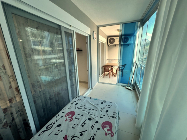 Fully furnished 1+1 apartment in Kestel, 300 m from the sea with resort-style facilities