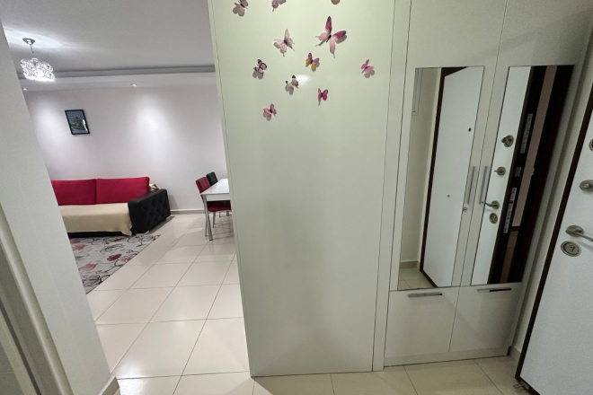 Fully furnished 1+1 apartment in Kestel, 300 m from the sea with resort-style facilities