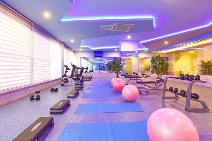 Spacious 1+1 Apartment in Kestel with Resort-Style Facilities Near the Sea