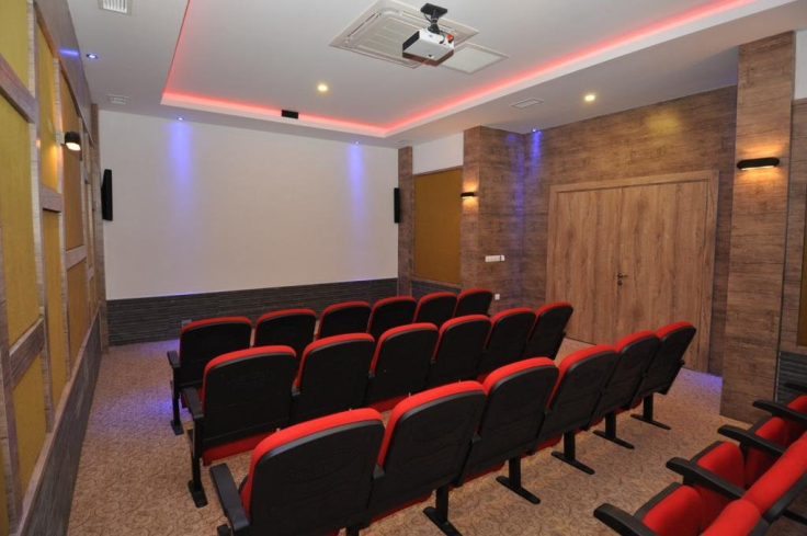 Spacious 1+1 Apartment in Kestel with Resort-Style Facilities Near the Sea