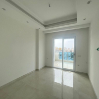 Modern 1+1 Apartment in Mahmutlar with Resort Facilities and Rental Potential