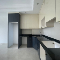 Modern 1+1 Apartment in Mahmutlar with Resort Facilities and Rental Potential