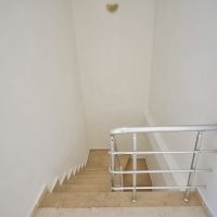 Spacious 4+1 Apartment in Mahmutlar — 170 m² with Panoramic City Views Near the Sea