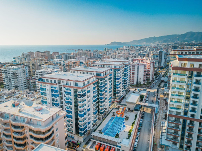 Modern 1+1 Apartment with Resort-Style Infrastructure and High Rental Potential in Mahmutlar