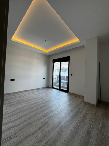 Spacious 2+1 Apartment in a New Building in Mahmutlar — Ideal for Living or Rental